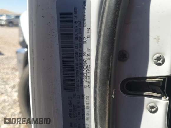 2018 Ram 2500 Tradesman z VIN 3C6UR5CL3JG348471, wystawiony jako Copart lot #64247285 z przebiegiem 398 440 mil mil oraz Czysty tytuł • Clean title. Historia ofert i sprzedaży dostępna na DreamBid. Obrazek 12.