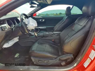 2020 Ford Mustang EcoBoost z VIN 1FATP8UH4L5125880, wystawiony jako Copart lot #61642625 z przebiegiem 75 898 mil mil oraz Szkoda całkowita • Salvage title. Historia ofert i sprzedaży dostępna na DreamBid. Obrazek 7.