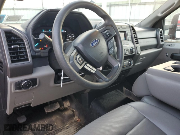 2019 Ford F-350 XL с VIN 1FDRF3HT4KEF76214, выставлен на аукционе Copart как лот 78887524 с пробегом 136 030 миль миль и Списание • Salvage title. История ставок и продаж доступна на DreamBid. Изображение 8.
