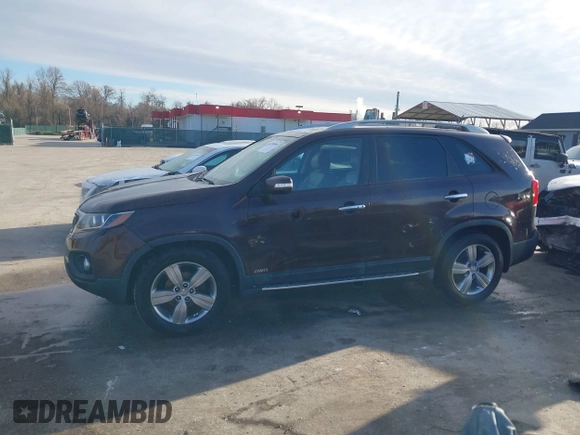 2012 Kia Sorento EX with VIN 5XYKUDA25CG239594, listed as a IAAI auction lot 41754946 with 135,005 mi miles. Bid and sale history available at carsss.com. Image 14.
