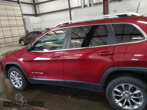 2019 Jeep Cherokee Latitude Plus с VIN 1C4PJMLN5KD142723, выставлен на аукционе IAAI как лот 42624765 с пробегом 85 750 миль миль и . История ставок и продаж доступна на DreamBid. Изображение 14.