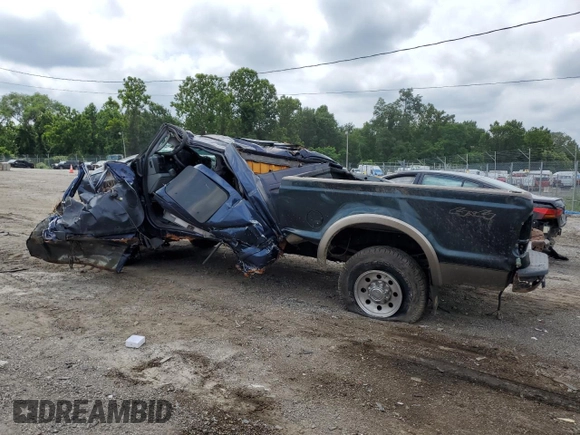 2004 Ford F-250 XL z VIN 1FTNX21L54EC84711, wystawiony jako Copart lot #64636685 z przebiegiem Nie podano mil oraz Szkoda całkowita • Salvage title. Historia ofert i sprzedaży dostępna na DreamBid. Obrazek 2.