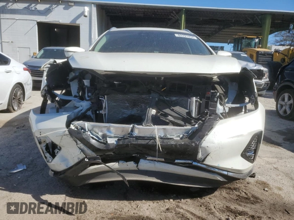 2022 Nissan Murano SL with VIN 5N1AZ2CJ8NC117319, listed as a Copart auction lot 82297434 with 24,801 mi miles and Non Repairable. Bid and sale history available at DreamBid. Image 5.