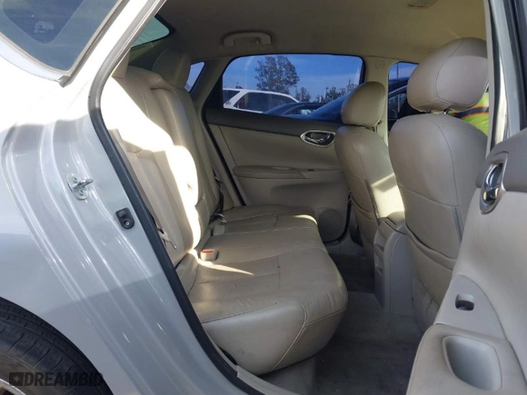 2014 Nissan Sentra SV with VIN 3N1AB7AP5EY279142, listed as a IAAI auction lot 41491575 with 125,424 mi miles. Bid and sale history available at carsss.com. Image 8.