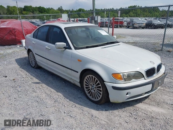 2003 BMW 3 Series 330i with VIN WBAEV53443KM30865, listed as a IAAI auction lot 42027481 with 1 mi miles. Bid and sale history available at carsss.com. Image 1.