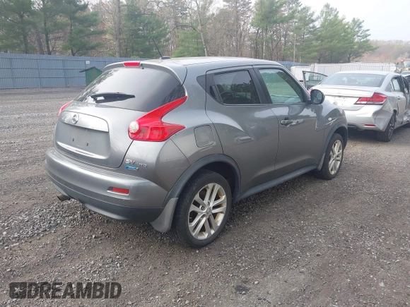 2013 Nissan Juke SL with VIN JN8AF5MV6DT221746, listed as a IAAI auction lot 42100600 with 209,542 mi miles. Bid and sale history available at carsss.com. Image 4.