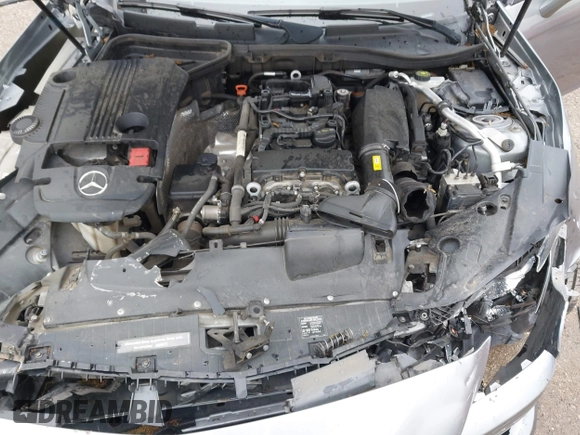 2014 Mercedes-Benz SLK 250 with VIN WDDPK4HA6EF084283, listed as a IAAI auction lot 41927893 with 32,143 mi miles and . Bid and sale history available at DreamBid. Image 10.
