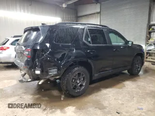2025 Honda Pilot TrailSport with VIN 5FNYG1H64SB020320, listed as a Copart auction lot 46643125 with 12,517 mi miles and Salvage Title. Bid and sale history available at carsss.com. Image 3.