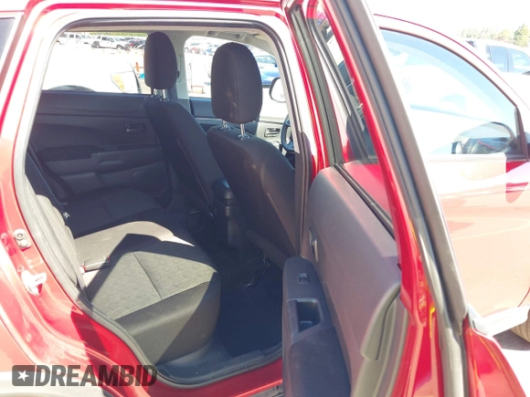 2022 Mitsubishi Outlander ES with VIN JA4APUAU4NU019623, listed as a IAAI auction lot 42746371 with 58,851 mi miles and . Bid and sale history available at DreamBid. Image 8.