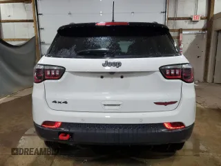2023 Jeep Compass Trailhawk z VIN 3C4NJDDN1PT527851, wystawiony jako Copart lot #65566035 z przebiegiem 52 811 mil mil oraz Czysty tytuł • Clean title. Historia ofert i sprzedaży dostępna na DreamBid. Obrazek 6.
