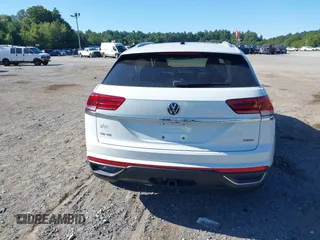 2022 Volkswagen Atlas SE with VIN 1V2KE2CA5NC201682, listed as a IAAI auction lot 40238163 with 44,790 mi miles and . Bid and sale history available at DreamBid. Image 16.