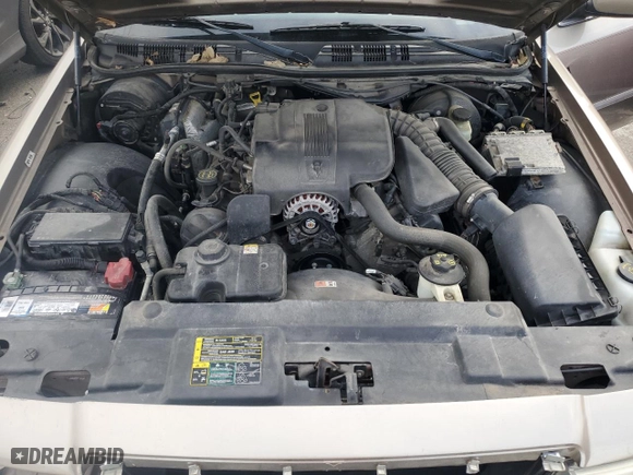 2005 Mercury Grand Marquis LS Premium with VIN 2MEHM75W25X607571, listed as a Copart auction lot 86827804 with 137,574 mi miles and Clean Title. Bid and sale history available at carsss.com. Image 11.