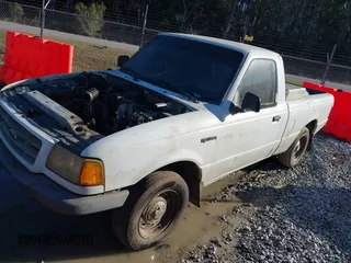 2001 Ford Ranger XL with VIN 1FTYR10CX1TA46279, listed as a IAAI auction lot 41307538 with 360,368 mi miles. Bid and sale history available at carsss.com. Image 2.