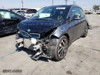 2018 BMW i3 with VIN WBY7Z4C58JVD97028, listed as a Copart auction lot 61591482 with NaN miles. Bid and sale history available at carsss.com. Image 2.