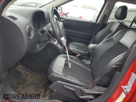 2017 Jeep Compass Sport SE z VIN 1C4NJDBB5HD128215, wystawiony jako Copart lot #60210685 z przebiegiem 95 943 mil mil oraz Szkoda całkowita • Salvage title. Historia ofert i sprzedaży dostępna na DreamBid. Obrazek 7.