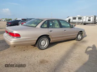 1997 Ford Crown Victoria LX с VIN 2FALP74W1VX194522, выставлен на аукционе IAAI как лот 42378930 с пробегом 113 521 миль миль и . История ставок и продаж доступна на DreamBid. Изображение 4.