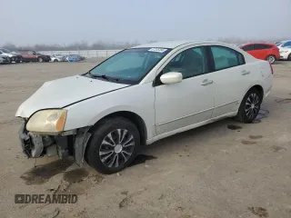 2005 Mitsubishi Galant ES z VIN 4A3AB36FX5E068812, wystawiony jako Copart lot #87335384 z przebiegiem 324 619 mil mil oraz Szkoda całkowita • Salvage title. Historia ofert i sprzedaży dostępna na DreamBid. Obrazek 1.