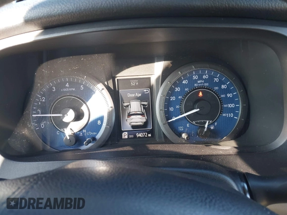 2018 Toyota Sienna L with VIN 5TDZZ3DC4JS956096, listed as a IAAI auction lot 41244790 with 94,072 mi miles and . Bid and sale history available at DreamBid. Image 7.