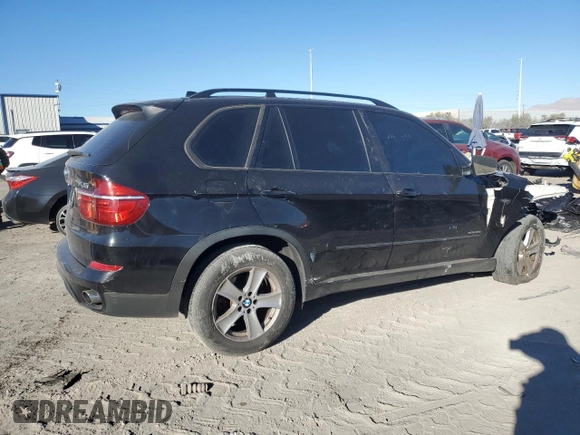 2013 BMW X5 xDrive35i with VIN 5UXZV4C58D0B08123, listed as a Copart auction lot 86653374 with 117,979 mi miles and Salvage Title. Bid and sale history available at carsss.com. Image 3.