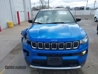 2023 Jeep Compass Limited with VIN 3C4NJDCN9PT519336, listed as a IAAI auction lot 41978460 with 35,272 mi miles and . Bid and sale history available at DreamBid. Image 12.