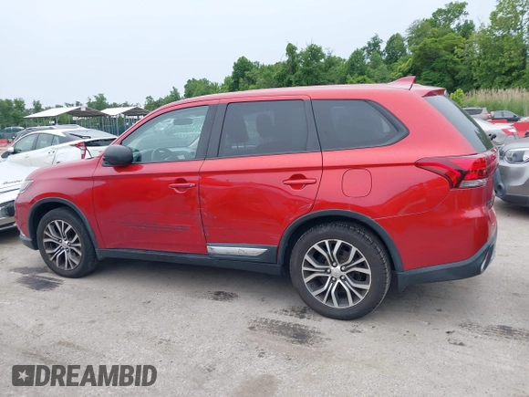 2018 Mitsubishi Outlander ES z VIN JA4AZ3A35JZ019378, wystawiony jako IAAI lot #42365556 z przebiegiem 98 449 mil mil oraz . Historia ofert i sprzedaży dostępna na DreamBid. Obrazek 14.