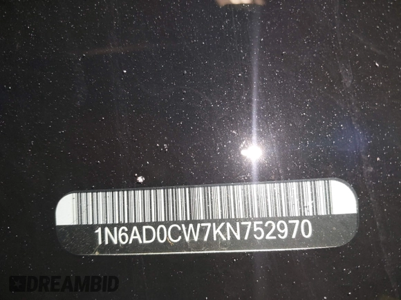 2019 Nissan Frontier SV z VIN 1N6AD0CW7KN752970, wystawiony jako IAAI lot #42220125 z przebiegiem 149 310 mil mil oraz . Historia ofert i sprzedaży dostępna na DreamBid. Obrazek 17.