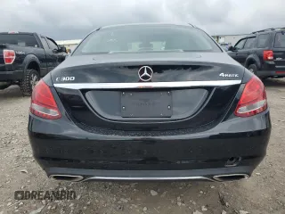 2017 Mercedes-Benz C 300 with VIN 55SWF4KB7HU217300, listed as a Copart auction lot 58961125 with 101,054 mi miles and Salvage title. Bid and sale history available at DreamBid. Image 6.