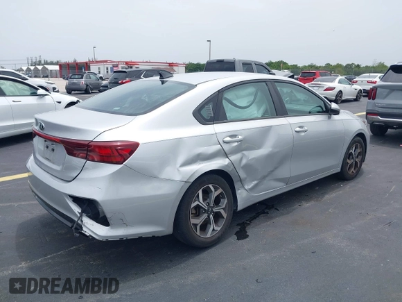 2019 Kia Forte LXS с VIN 3KPF24AD6KE044933, выставлен на аукционе IAAI как лот 42424725 с пробегом 142 854 миль миль и . История ставок и продаж доступна на DreamBid. Изображение 4.