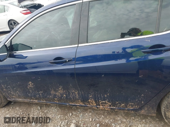 2017 Acura TLX V6 w/Advance Pkg with VIN 19UUB2F77HA002136, listed as a IAAI auction lot 42378285 with 84,605 mi miles and . Bid and sale history available at DreamBid. Image 14.