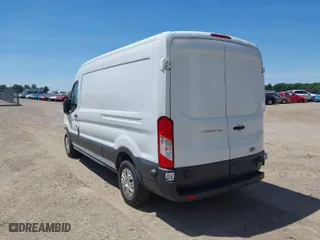 2016 Ford Transit Van with VIN 1FTYE2CM2GKB48597, listed as a IAAI auction lot 39504635 with 206,433 mi miles. Bid and sale history available at carsss.com. Image 3.