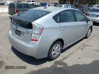 2010 Toyota Prius II z VIN JTDKN3DU1A1280435, wystawiony jako IAAI lot #42358985 z przebiegiem 307 647 mil mil oraz . Historia ofert i sprzedaży dostępna na DreamBid. Obrazek 4.
