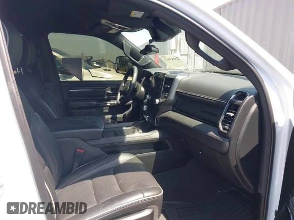 2024 Ram 1500 Limited с VIN 1C6SRFHT1RN209318, выставлен на аукционе IAAI как лот 42083923 с пробегом 12 969 миль миль и . История ставок и продаж доступна на DreamBid. Изображение 5.