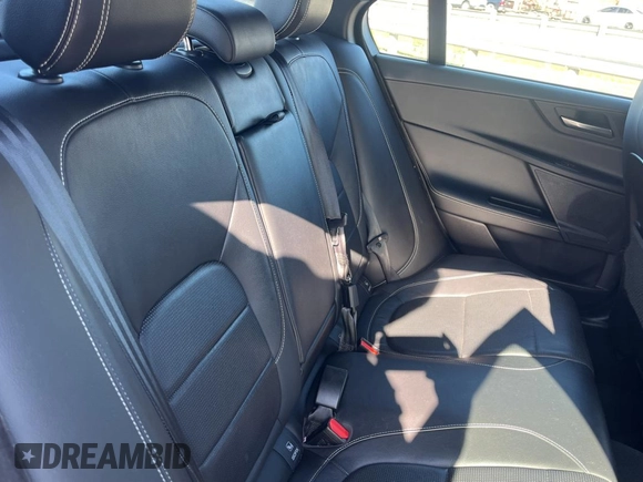 2019 Jaguar XE with VIN SAJAG4FV7KCP48855, listed as a Copart auction lot 48998825 with 98,923 mi miles and Clean Title. Bid and sale history available at DreamBid. Image 6.