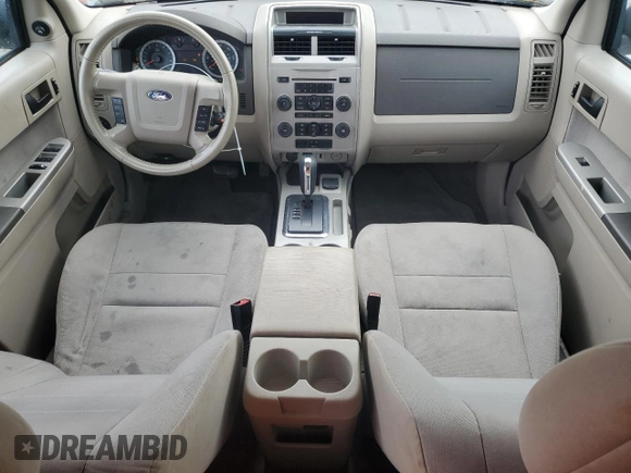 2011 Ford Escape Hybrid z VIN 1FMCU4K34BKC63661, wystawiony jako Copart lot #50991195 z przebiegiem 109 791 mil mil oraz Szkoda całkowita • Salvage title. Historia ofert i sprzedaży dostępna na DreamBid. Obrazek 8.