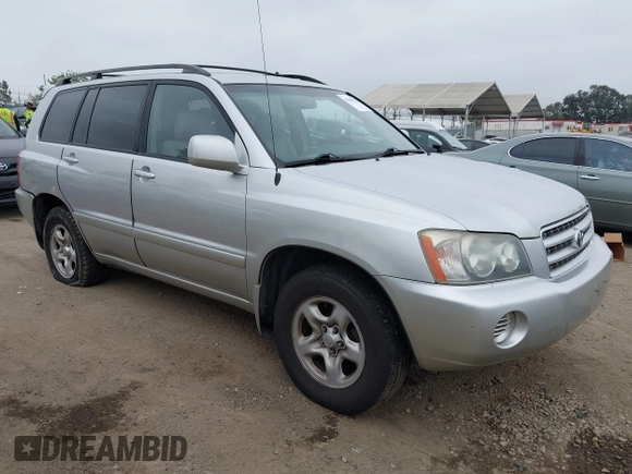 2002 Toyota Highlander z VIN JTEGD21A520038487, wystawiony jako IAAI lot #42360225 z przebiegiem 163 470 mil mil oraz . Historia ofert i sprzedaży dostępna na DreamBid. Obrazek 1.