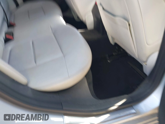 2016 Mercedes-Benz E 350 Sport with VIN WDDHF5KB6GB297633, listed as a IAAI auction lot 42115837 with 91,643 mi miles and . Bid and sale history available at DreamBid. Image 8.