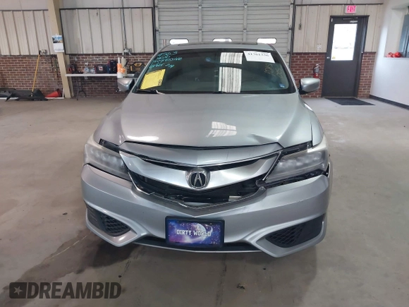 2018 Acura ILX Special Edition with VIN 19UDE2F40JA004068, listed as a IAAI auction lot 41761336 with 194,431 mi miles. Bid and sale history available at carsss.com. Image 12.