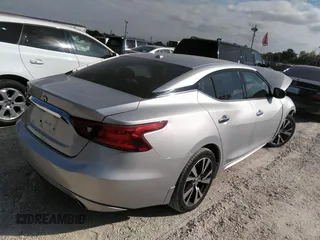 2017 Nissan Maxima SR with VIN 1N4AA6AP6HC440532, listed as a IAAI auction lot 34585325 with Not provided miles and . Bid and sale history available at DreamBid. Image 4.