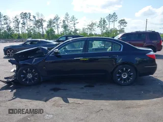 2010 Hyundai Genesis with VIN KMHGC4DE8AU076185, listed as a IAAI auction lot 41996812 with 147,645 mi miles. Bid and sale history available at carsss.com. Image 14.