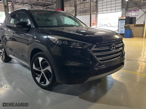2017 Hyundai Tucson Value with VIN KM8J33A28HU375468, listed as a Copart auction lot 54778795 with 162,606 mi miles and Clean Title. Bid and sale history available at carsss.com. Image 1.