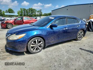 2017 Nissan Altima SR with VIN 1N4AL3AP0HC263534, listed as a Copart auction lot 61758345 with 179,369 mi miles and Salvage title. Bid and sale history available at DreamBid. Image 1.