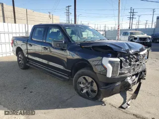 2024 Ford F-150 Lightning Flash with VIN 1FT6W3L73RWG04154, listed as a Copart auction lot 89149425 with 0 mi miles and Salvage Title. Bid and sale history available at carsss.com. Image 4.