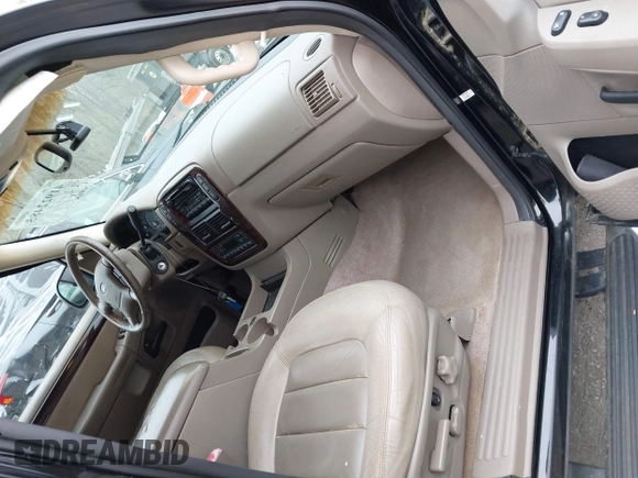 2003 Ford Explorer Limited с VIN 1FMDU75W23UC01032, выставлен на аукционе IAAI как лот 41922485 с пробегом 318 766 миль миль и . История ставок и продаж доступна на DreamBid. Изображение 5.