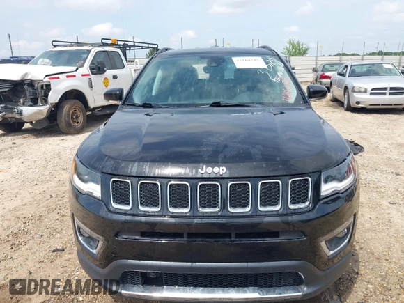 2018 Jeep Compass Limited with VIN 3C4NJCCB4JT329208, listed as a IAAI auction lot 42161515 with 72,512 mi miles and . Bid and sale history available at DreamBid. Image 11.