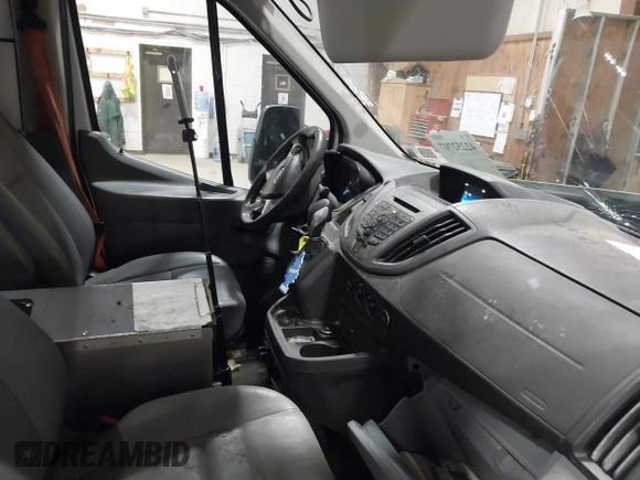 2017 Ford Transit с VIN 1FTBW2XM1HKA78346, выставлен на аукционе IAAI как лот 42252707 с пробегом 149 491 миль миль и . История ставок и продаж доступна на DreamBid. Изображение 5.
