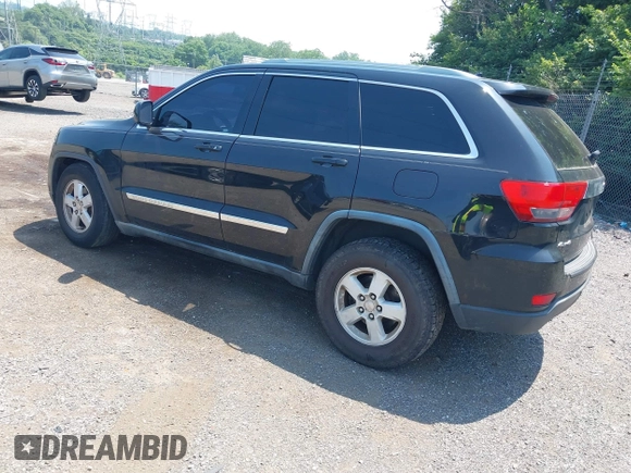 2011 Jeep Grand Cherokee Laredo с VIN 1J4RR4GG7BC596730, выставлен на аукционе IAAI как лот 42473954 с пробегом 163 674 миль миль и . История ставок и продаж доступна на DreamBid. Изображение 3.