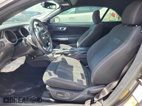 2019 Ford Mustang EcoBoost с VIN 1FATP8UH4K5203279, выставлен на аукционе Copart как лот 60069105 с пробегом 39 854 миль миль и Списание • Salvage title. История ставок и продаж доступна на DreamBid. Изображение 7.