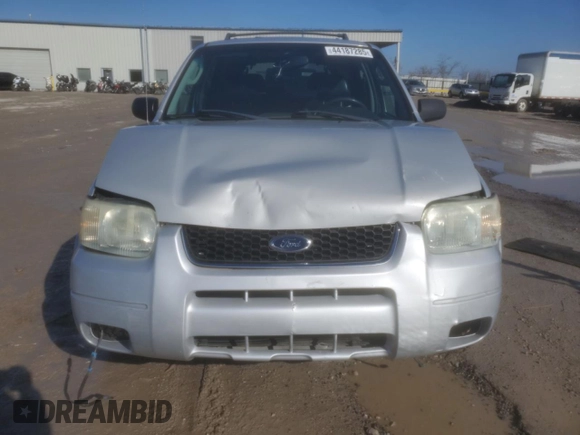 2004 Ford Escape Limited with VIN 1FMCU94124KA51594, listed as a Copart auction lot 44187285 with 145,365 mi miles and Salvage Title. Bid and sale history available at carsss.com. Image 5.