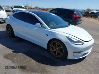 2018 Tesla Model 3 Long Range Battery with VIN 5YJ3E1EA1JF035459, listed as a IAAI auction lot 41746206 with 95,972 mi miles. Bid and sale history available at carsss.com. Image 1.