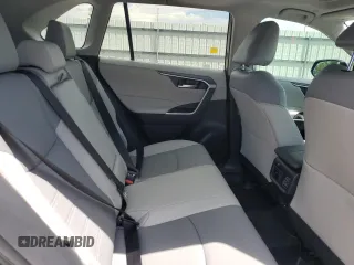 2025 Toyota RAV4 XLE Premium z VIN 2T3A1RFVXSW561913, wystawiony jako Copart lot #64755135 z przebiegiem 216 mil mil oraz Szkoda całkowita • Salvage title. Historia ofert i sprzedaży dostępna na DreamBid. Obrazek 11.